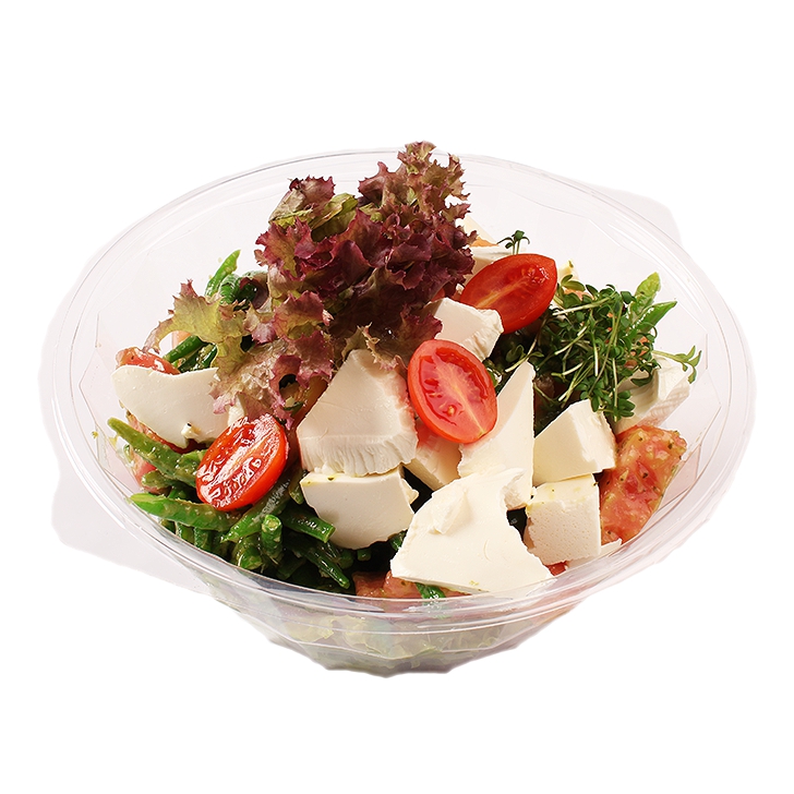 Seasonal French bean salad with peeled tomatoes