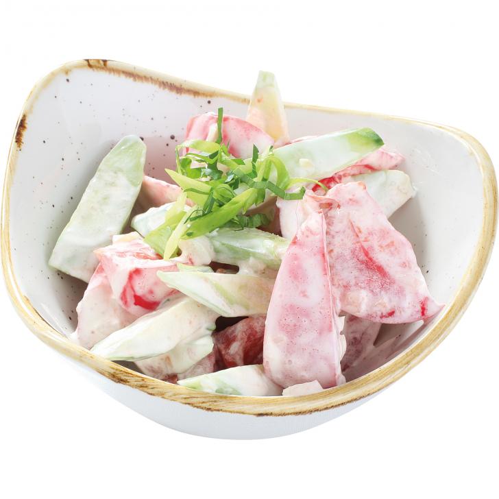 174 / Tomātu – gurķu salāti  ar skābo krējumu   